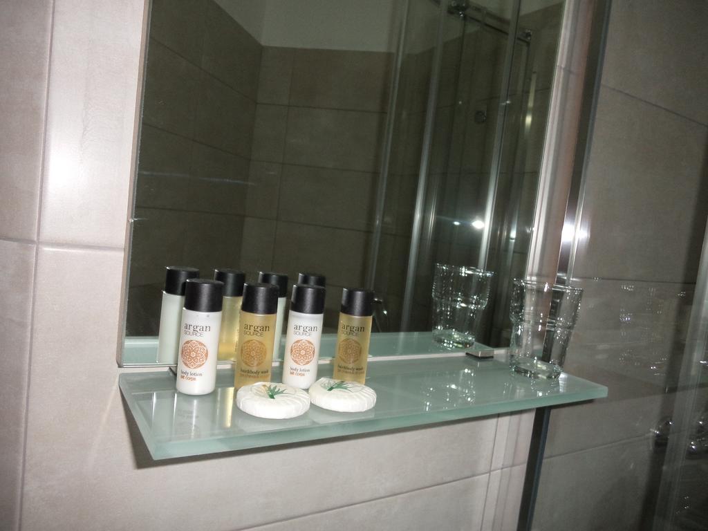 Galini Hotel Skála Eresoú Room photo
